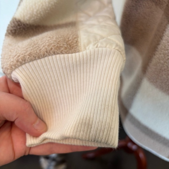 Abercrombie & Fitch Brown Checkered Fleece Pullover Size Small‎ - Picture 4 of 11